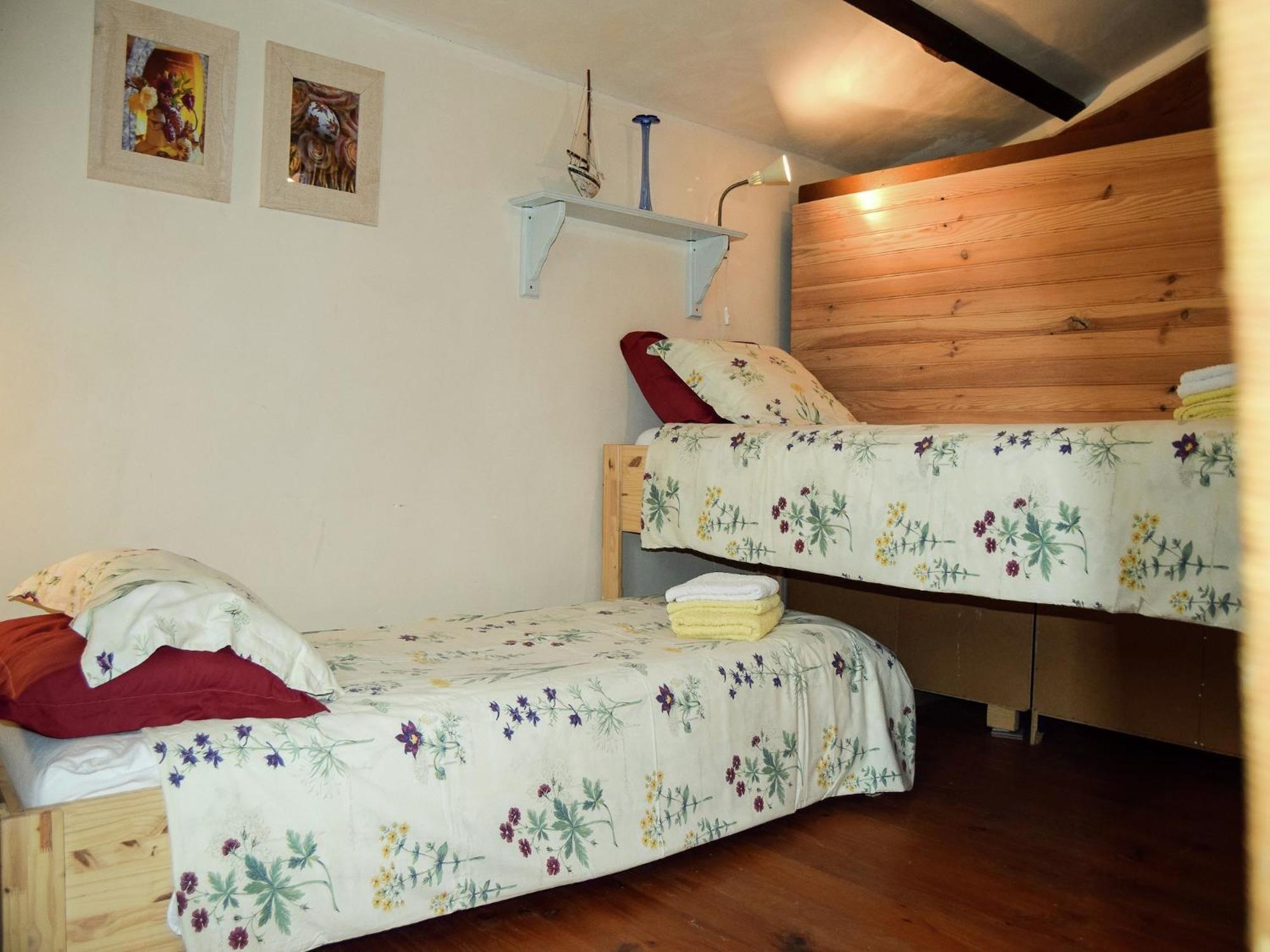 Snug Cottage In Saint Eutrope De Born With Pool Exterior photo