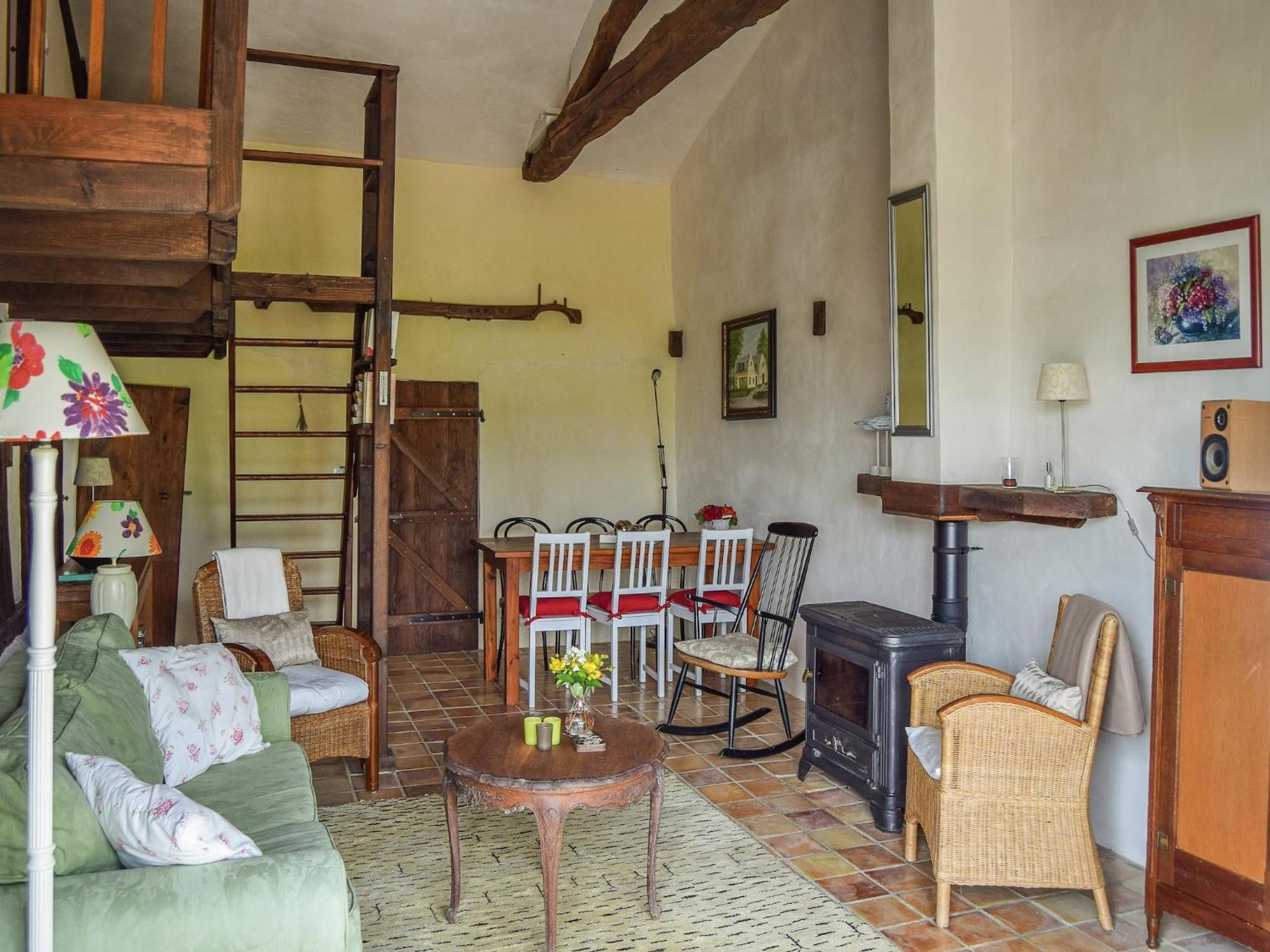 Snug Cottage In Saint Eutrope De Born With Pool Exterior photo